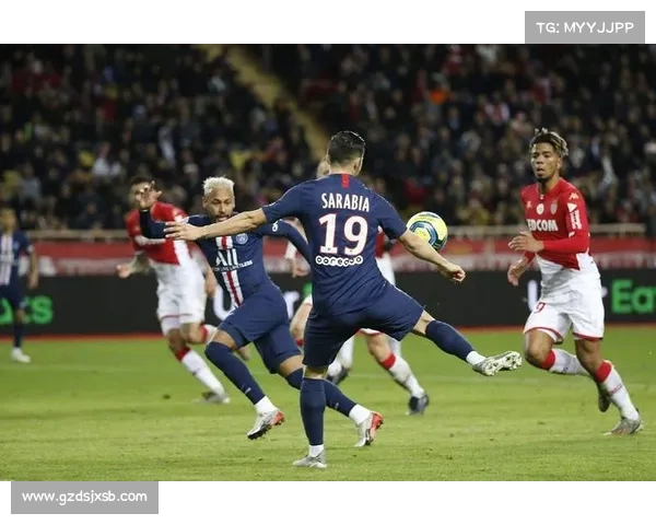 法甲最新积分榜分析 巴黎圣日耳曼稳居榜首 曼联和摩纳哥争夺前四席位